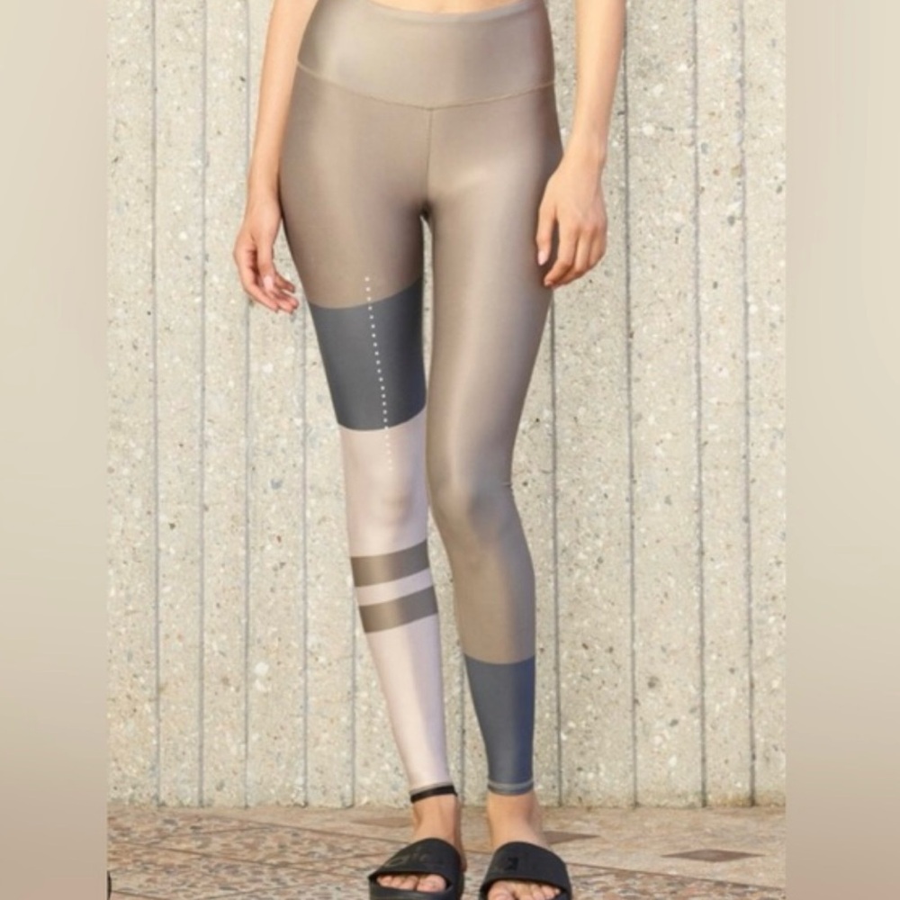 ALO Yoga